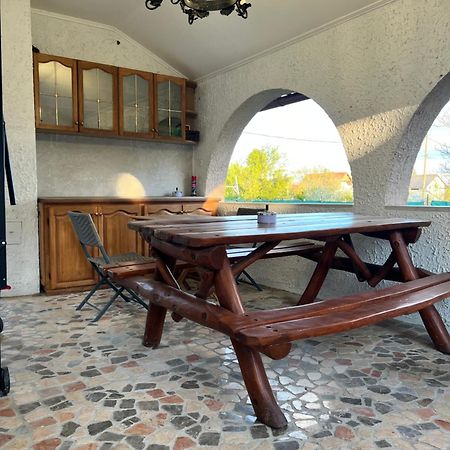 Pellegrini Apartman Balatonakali Bagian luar foto