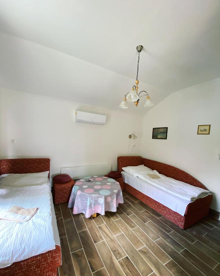 Pellegrini Apartman Balatonakali Bagian luar foto
