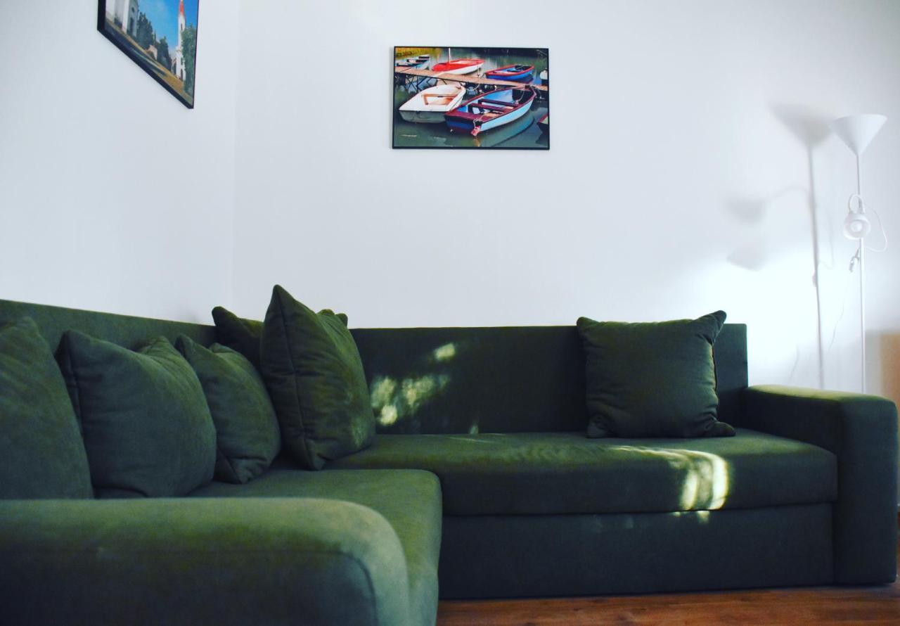 Pellegrini Apartman Balatonakali Bagian luar foto